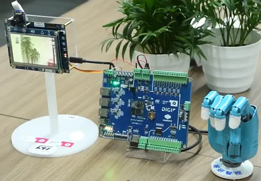 1741917499743926.png RY-H1机械手.png