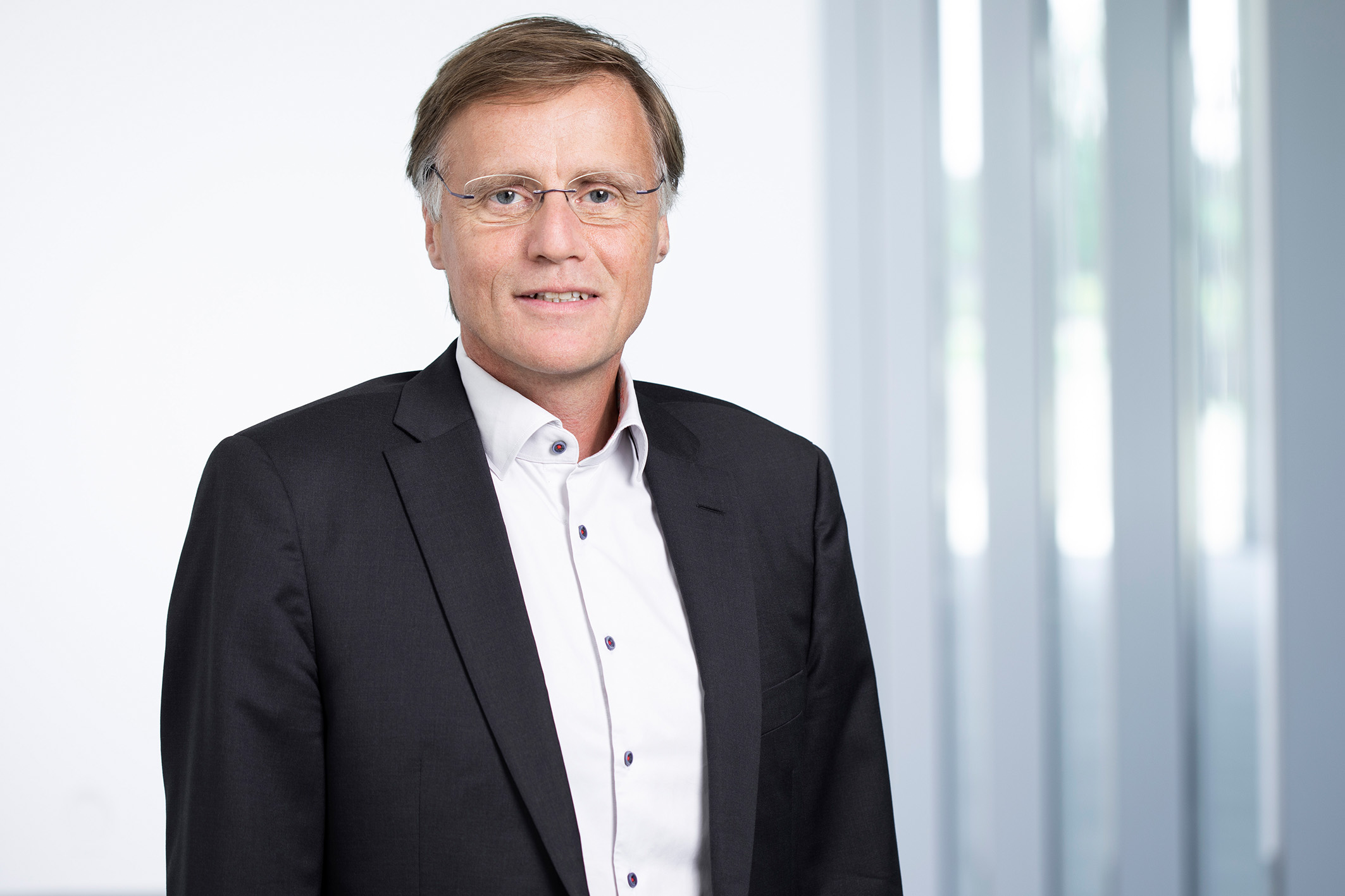 配图2：英飞凌科技首席执行官Jochen Hanebeck.jpg